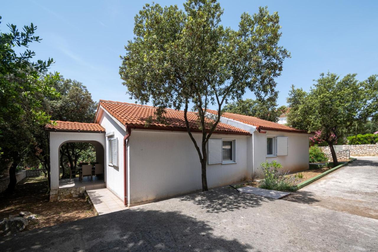 Apartments With A Parking Space Mandre, Pag - 16836 Exterior photo
